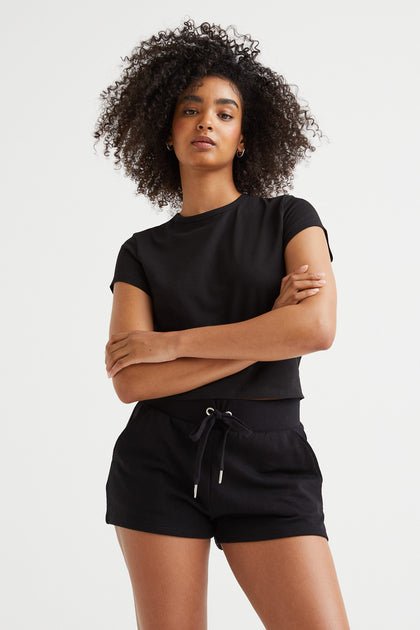 H&M Basics Sweatshorts Black - BEAUTY BAR