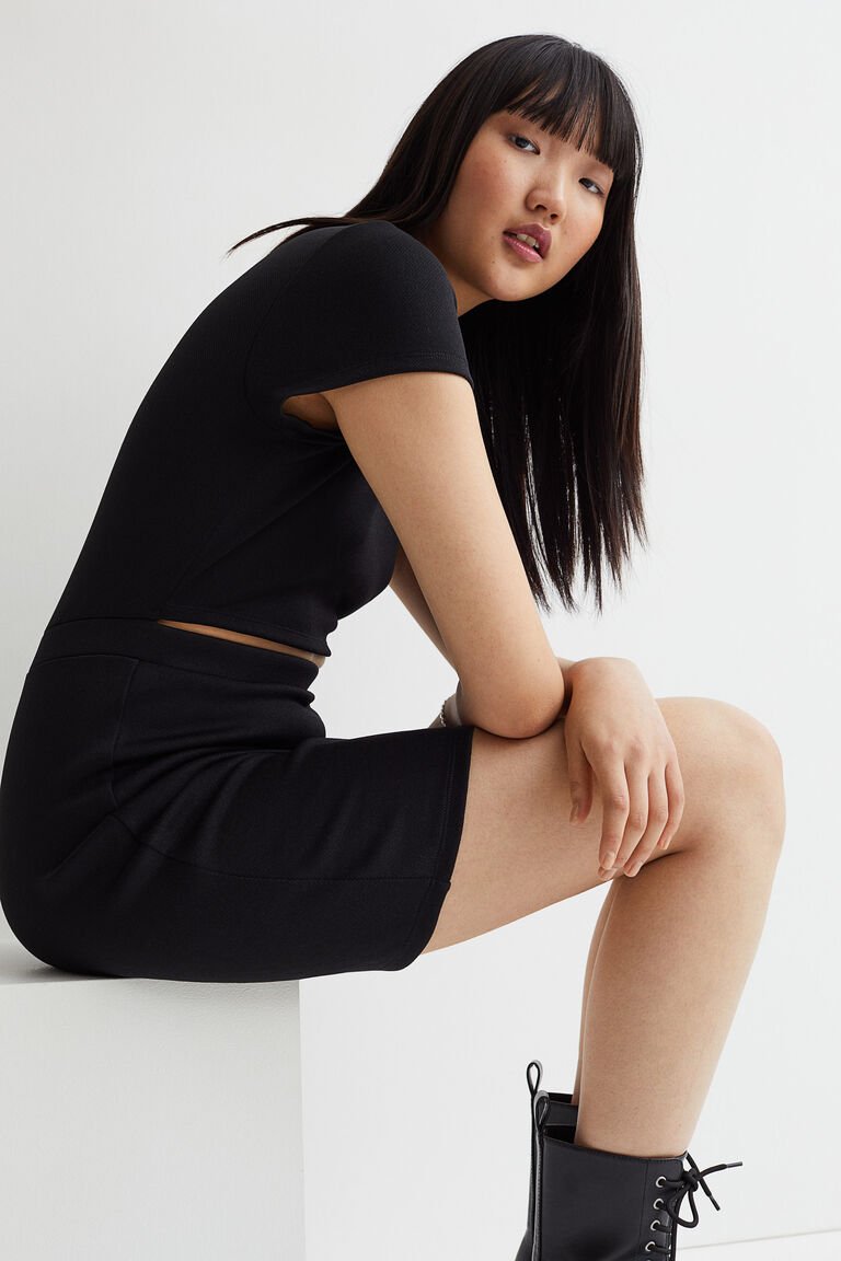 H&M+ Cut Out Dress Black - BEAUTY BAR