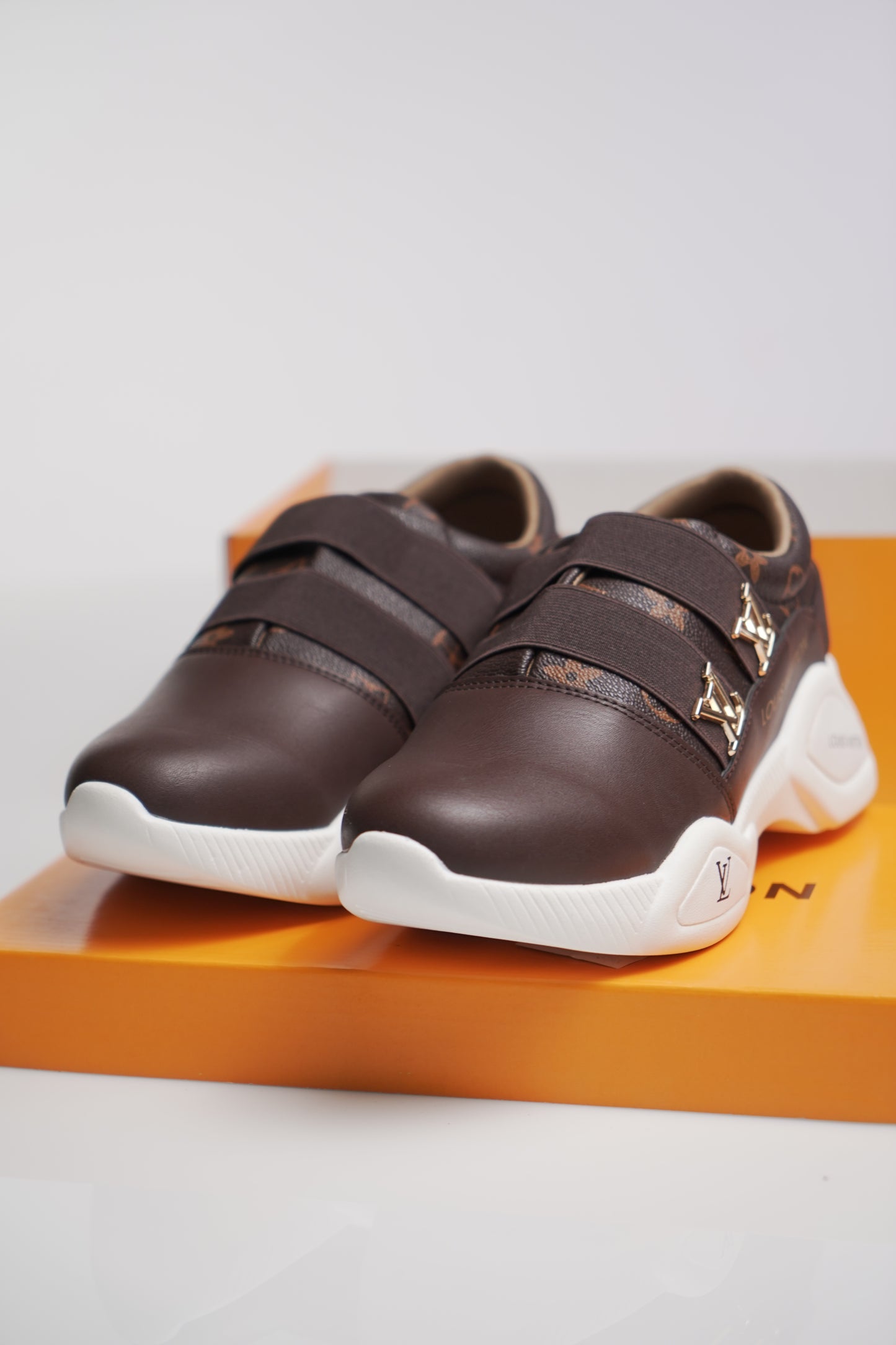 Louis Vuitton Sneakers Casual