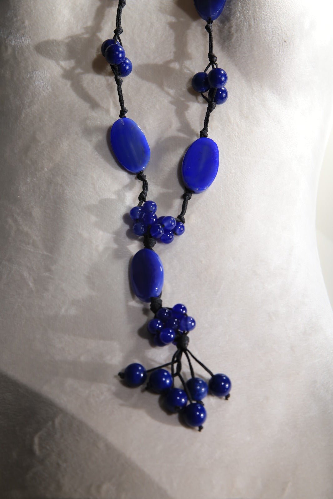 Blue agate with black leather - BEAUTY BAR