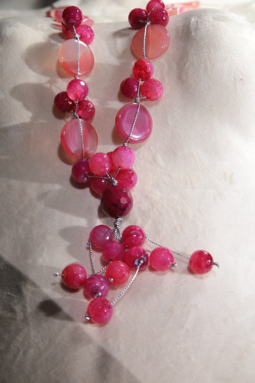 Necklaces Fuchsia Agate With Silver Serma - BEAUTY BAR