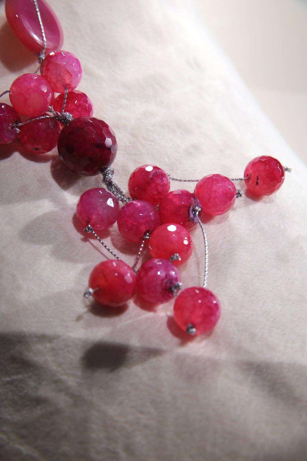 Necklaces Fuchsia Agate With Silver Serma - BEAUTY BAR