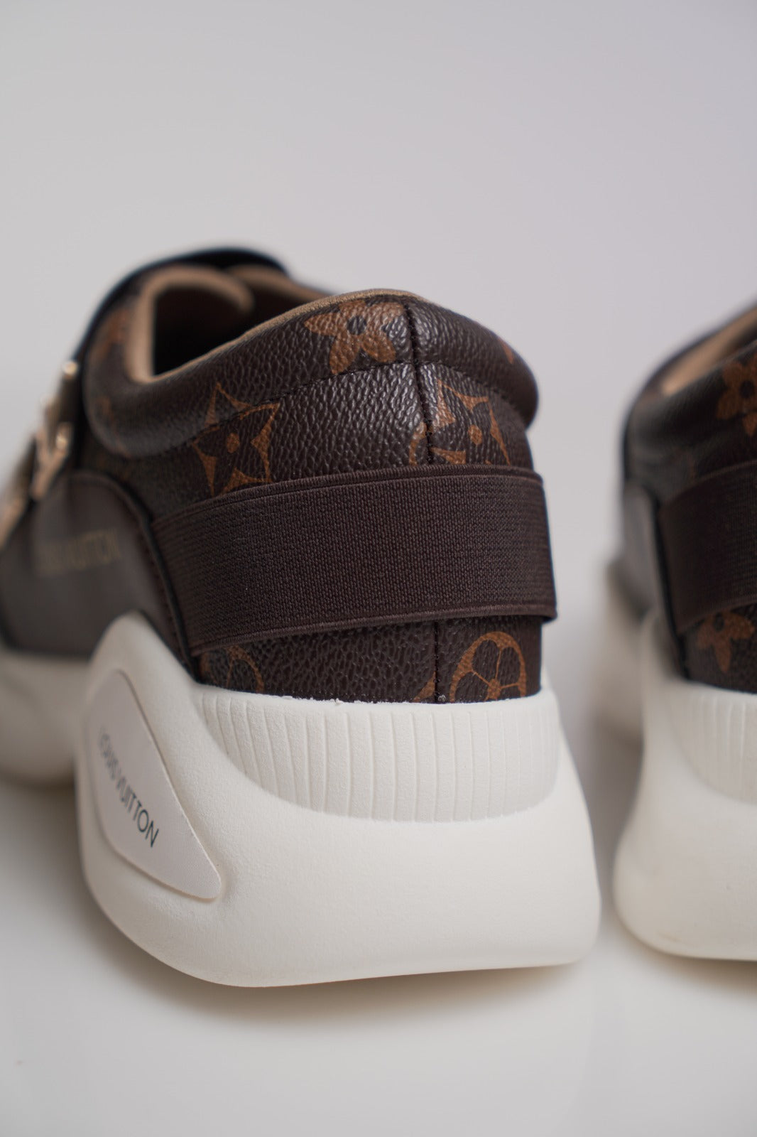 Louis Vuitton Sneakers Casual